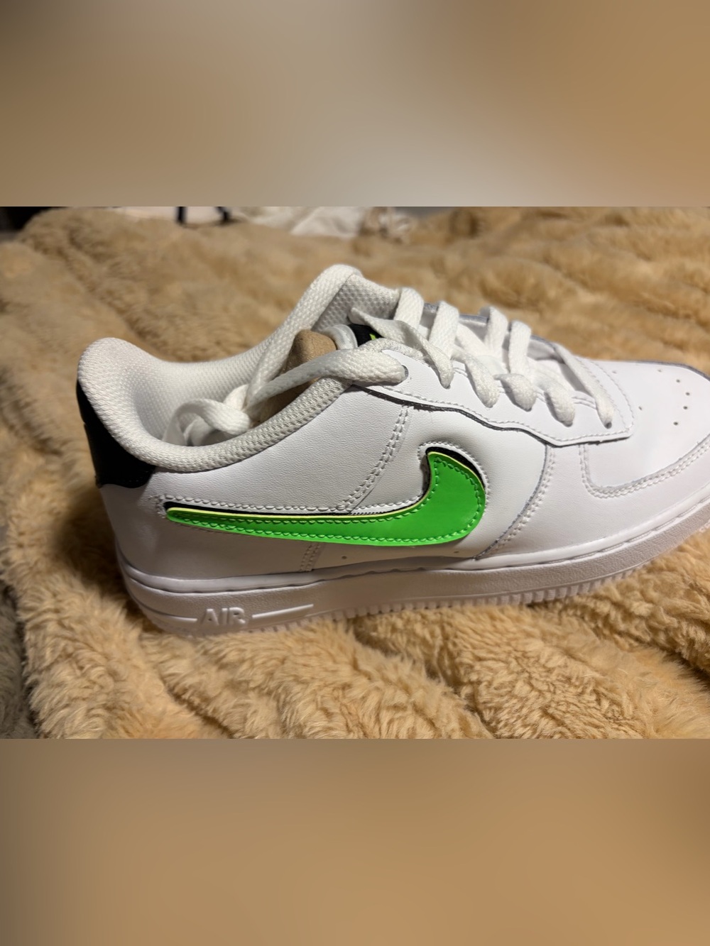 Nike Air Force 1 Kids White Sneakers with Neon Green Swoosh size 4 youth. New